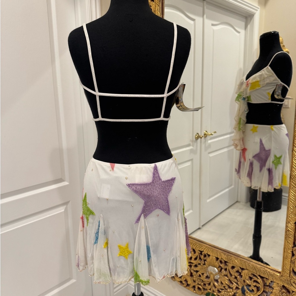Hand beaded on stretch Mesh White Star Print Ruffle Front Crop Top & Skirt Set - Picture 9 of 9
